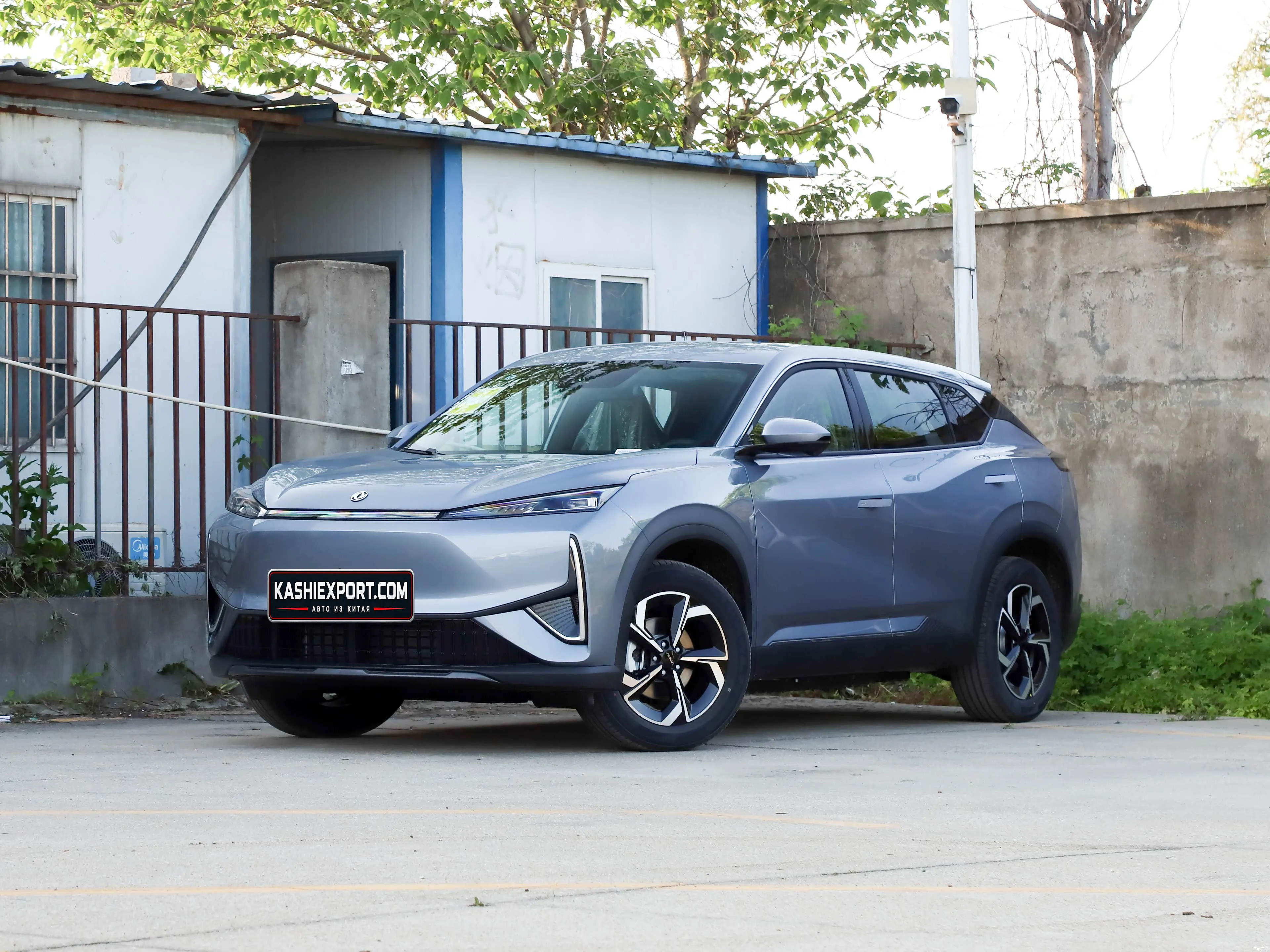 Dongfeng Aeolus L7 оптом из Китая в Центральную Азию
